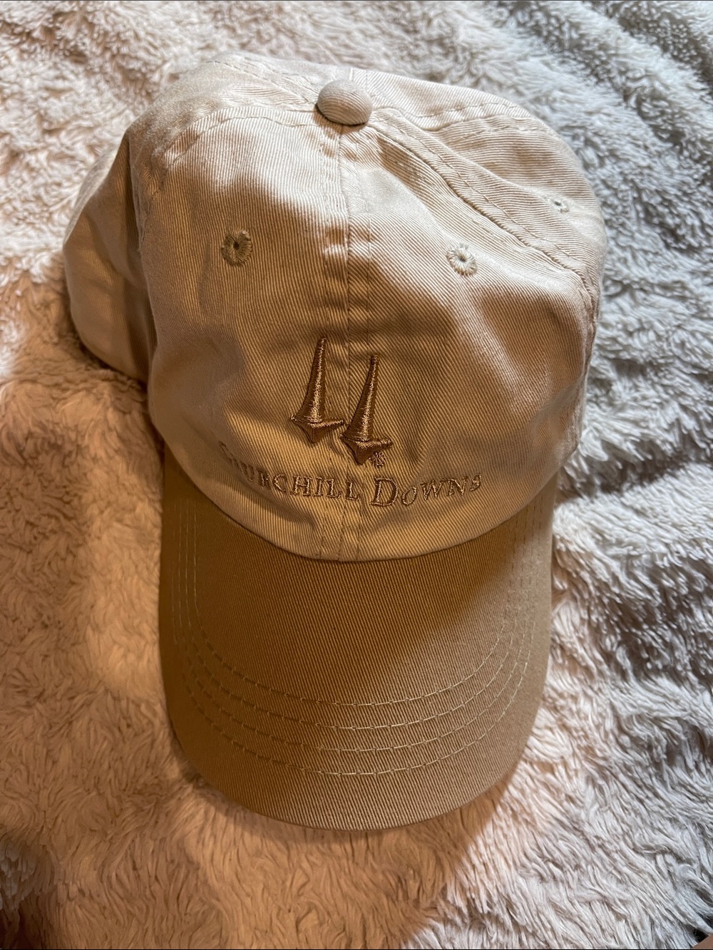 Churchill Downs hat